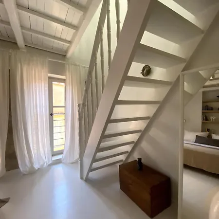 Reas House *