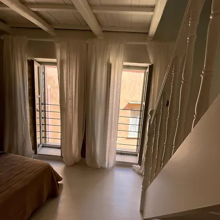 Reas House Apartman